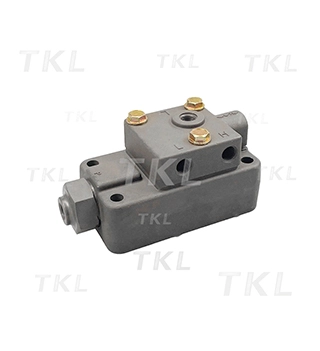 Slave Valve