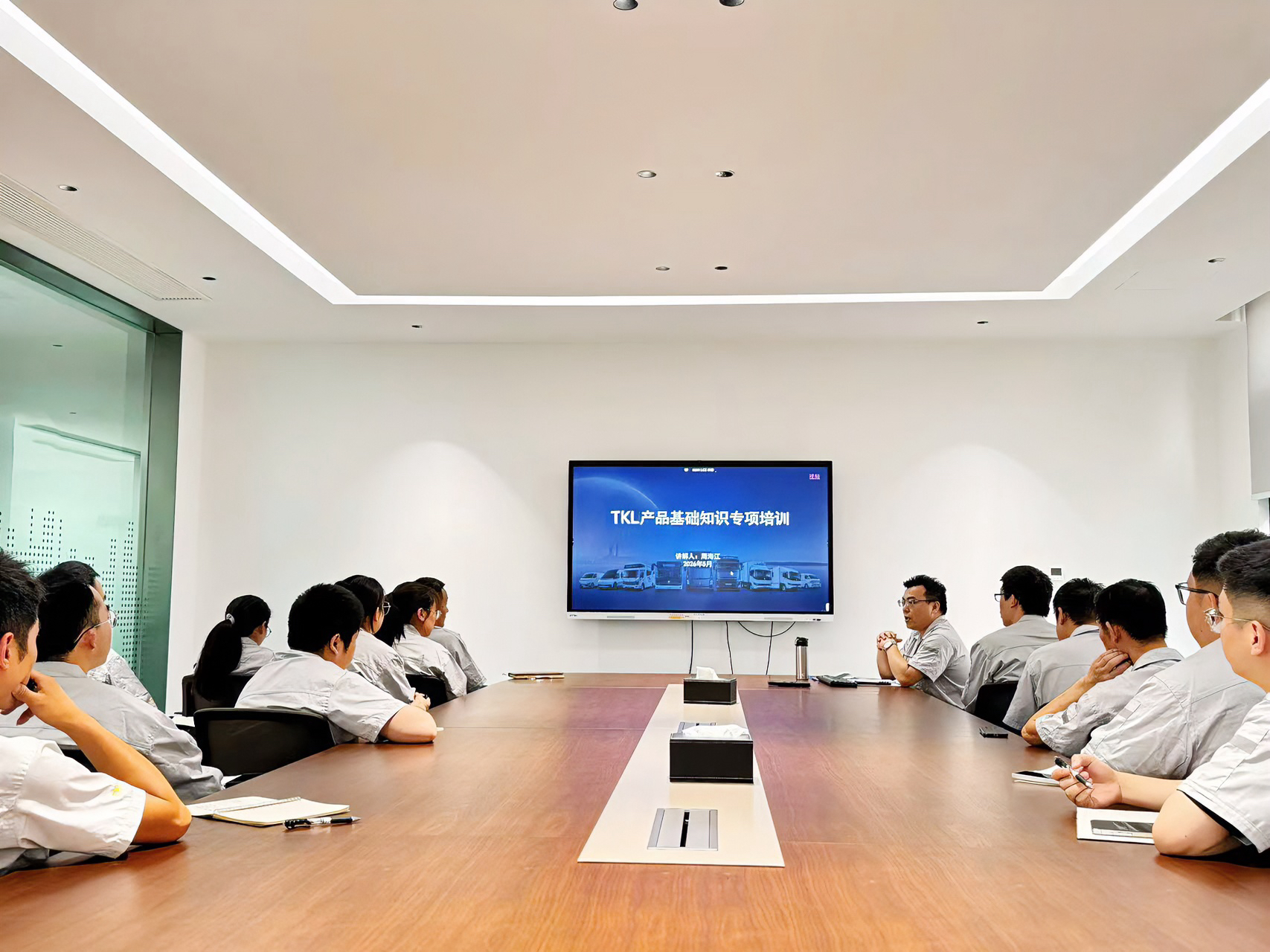 tkl-group-hosts-special-training-on-basic-product-knowledge-1.jpg